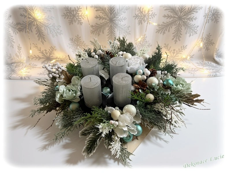 Adventní svícen mentolový se stříbrem