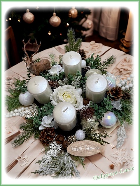 Adventní svícen čtvercový "Bílá zimní elegance"